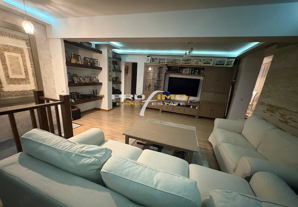 DUPLEX, proprietate exclusivista moderna functionala si cu stil, zona centrala