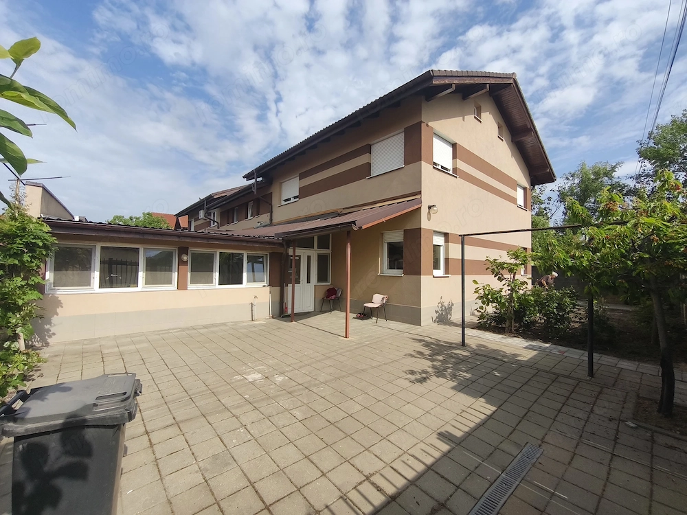 Chișoda casa 7 camere 1200 euro