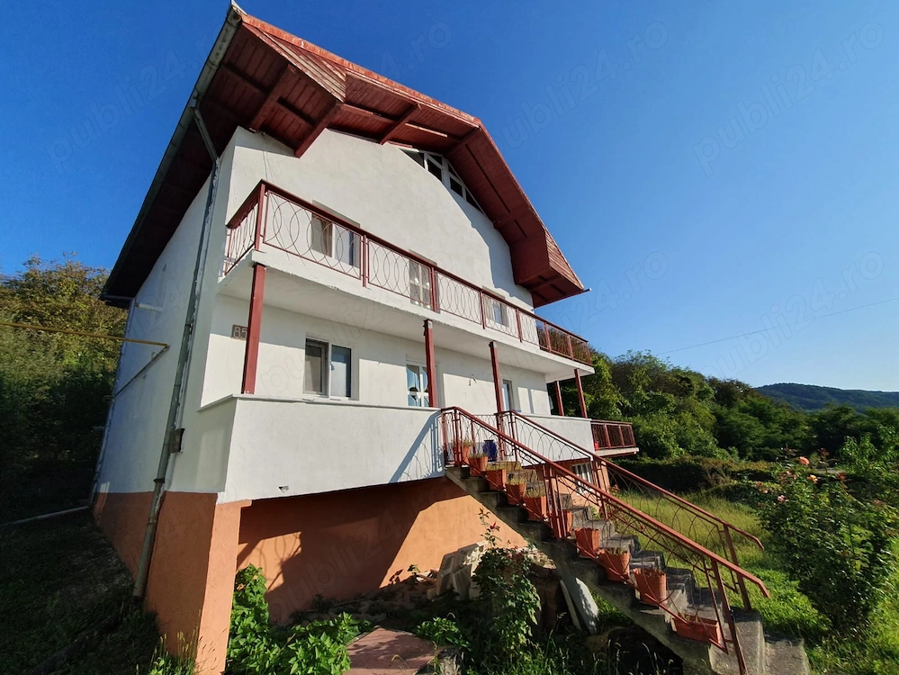 Casa de vanzare