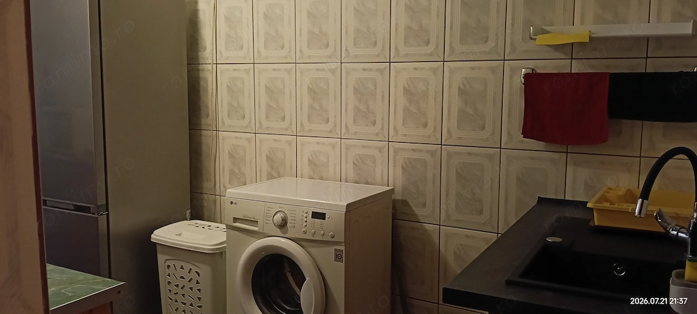 Cazare apartament 3 camere la mare foarte aproape de plaja Constanta Faleza Nord
