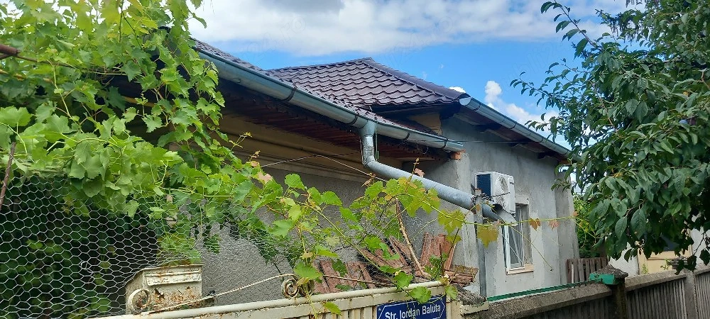 Casă de vânzare 