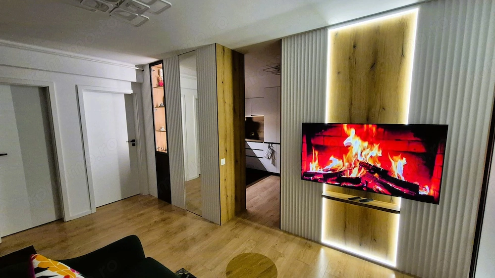 Apartament 4 camere 96 mp Calea Cisnadiei