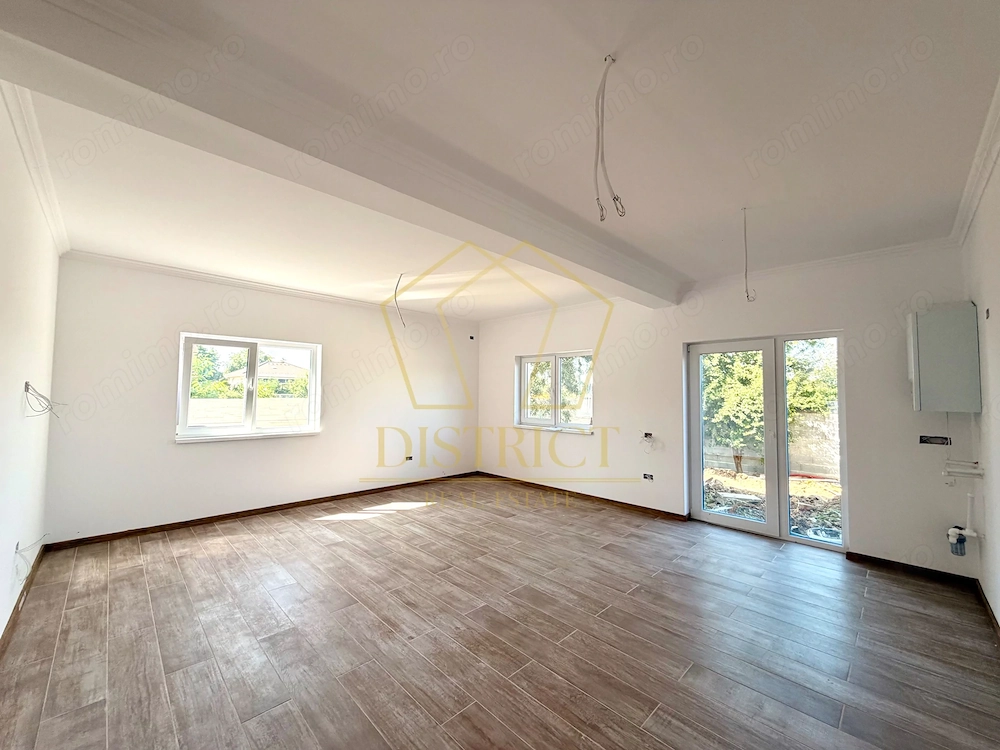 Duplex cu 4 camere | Mosnita Veche, la asfalt | Lidl