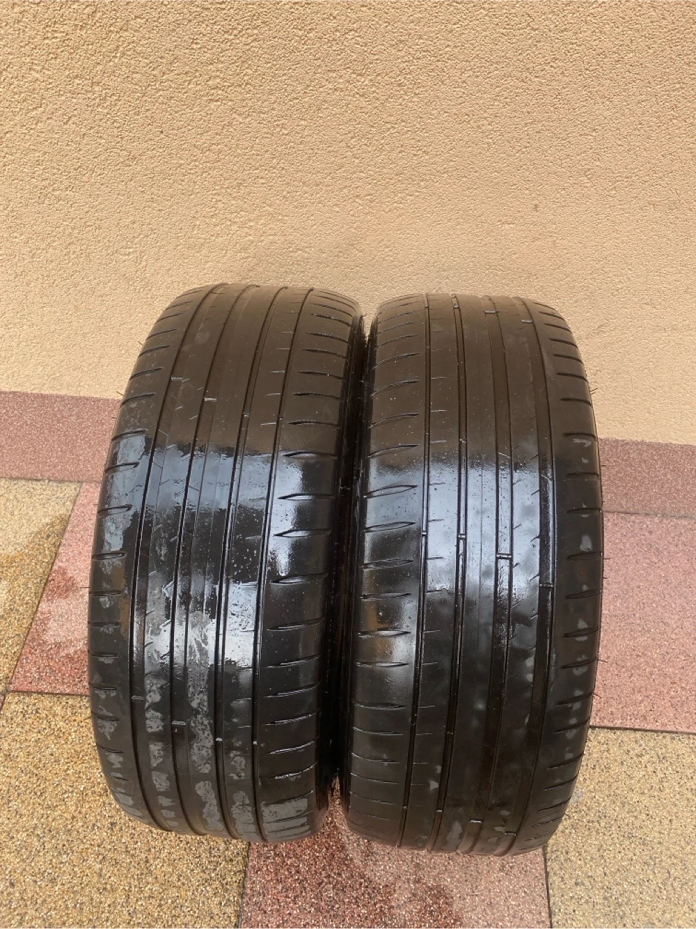 215 45 18 Michelin