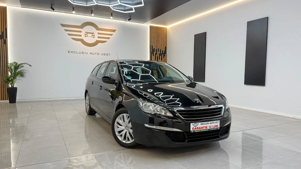** Peugeot 308 **