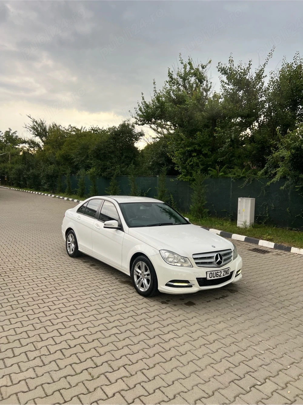 2012 Mercedes Benz C Class C220 CDI BlueEfficiency - 170 CP - (AUTOMAT 7G-TRONIC) - (Euro 5)