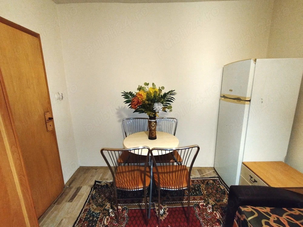Închiriez o camera la casa in zona Calea Sagului