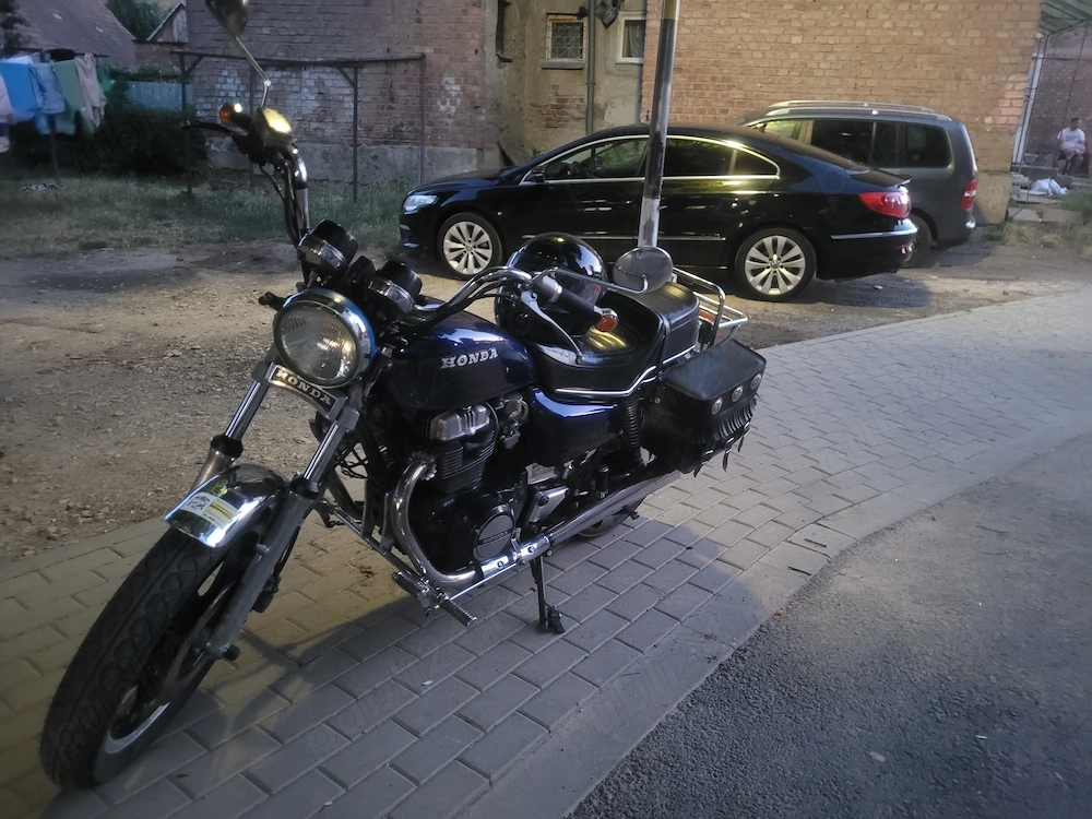 Honda 400 chopper 