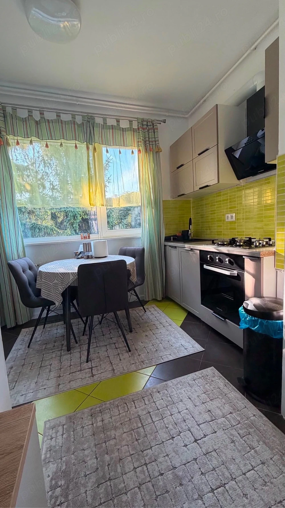 Apartament 2 Camere Decomandat - Centrul Civic