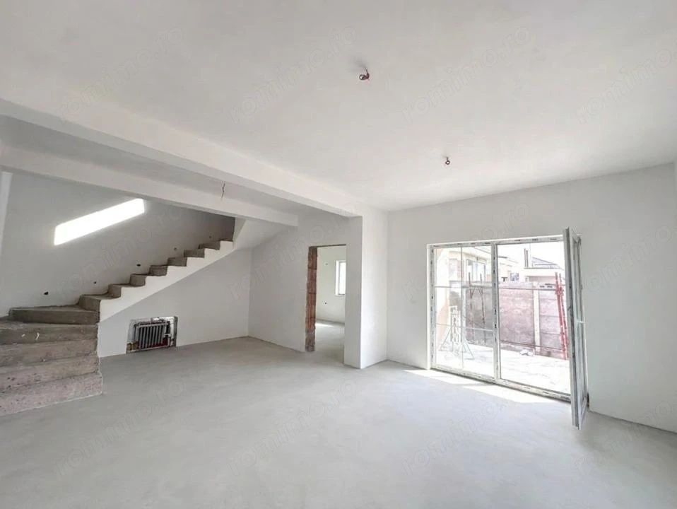 Duplex 4 camere despartit prin garaj - Mosnita Noua in zona excelenta