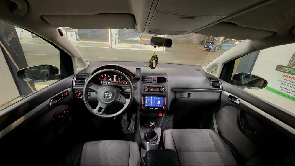 VW Touran 2012 1.6 TDI 7 Locuri Climatronic CarPlay Cameră Marșarier 