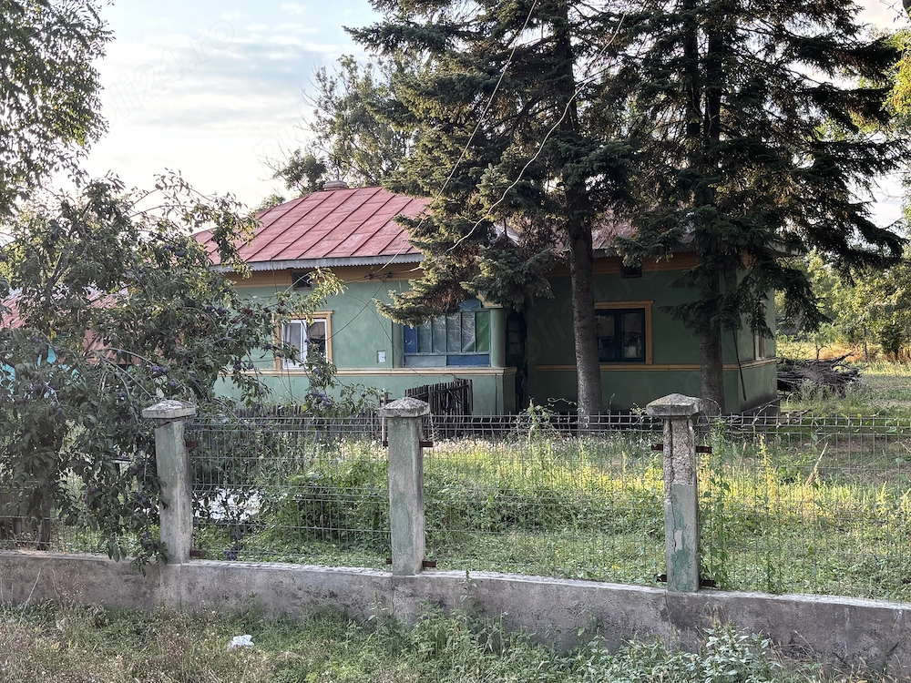 Casă de vânzare comuna Șelaru 