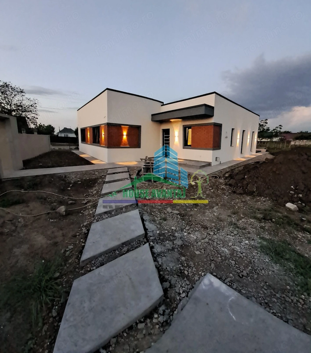 Casă la cheie cu panoramă spre munte | 9.5 km de Focșani
