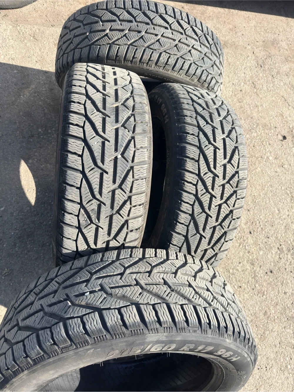 Sebring suv snow 225 60 r17 M+S