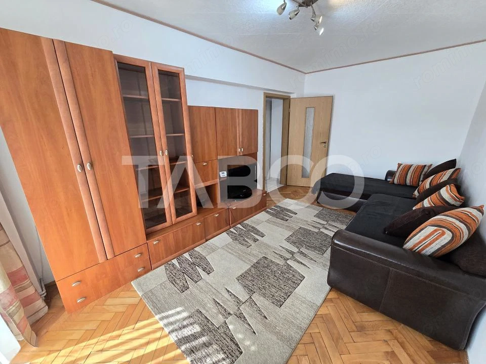 Apartament 2 camere de vanzare mobilat pivnita balcon Siretului Sibiu
