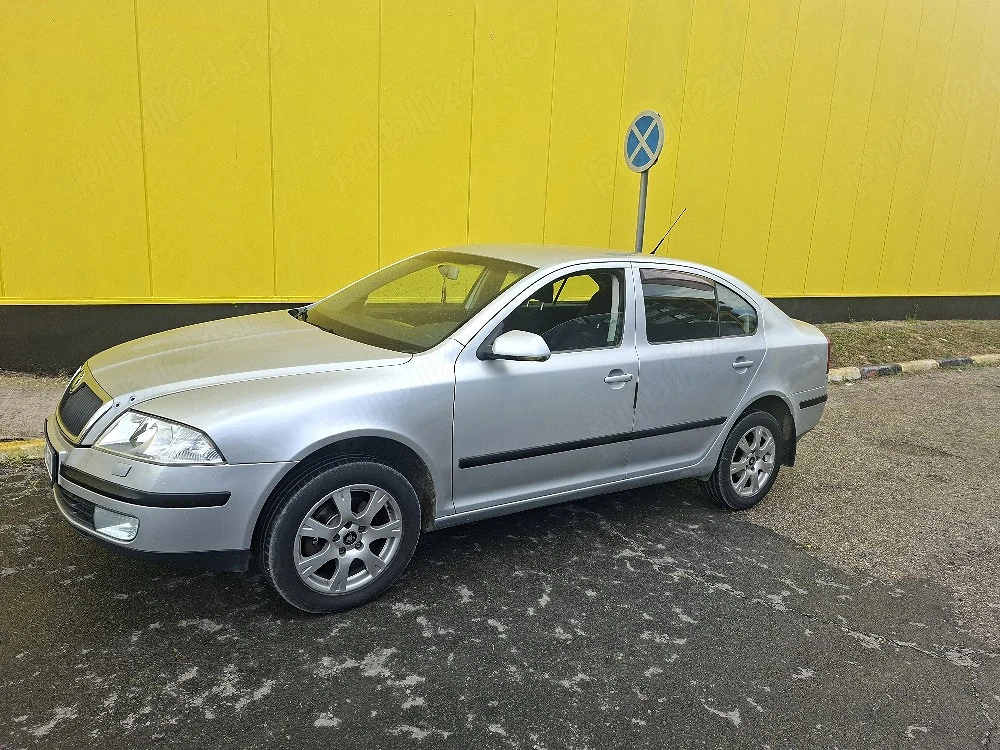 Vând Skoda Octavia 1.6 Benzină 