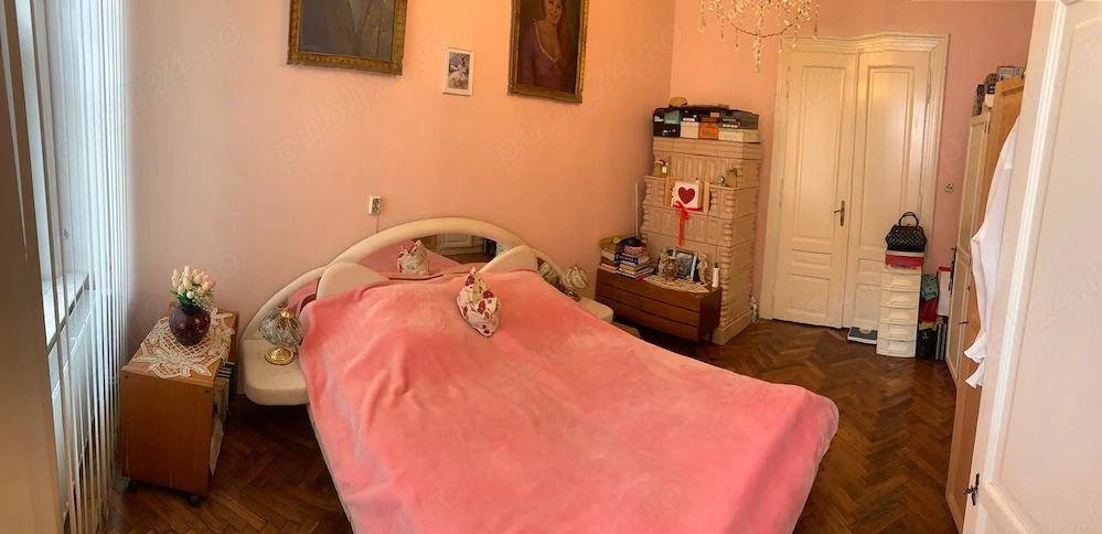 Apartament 4 camere ultracentral  Oradrea