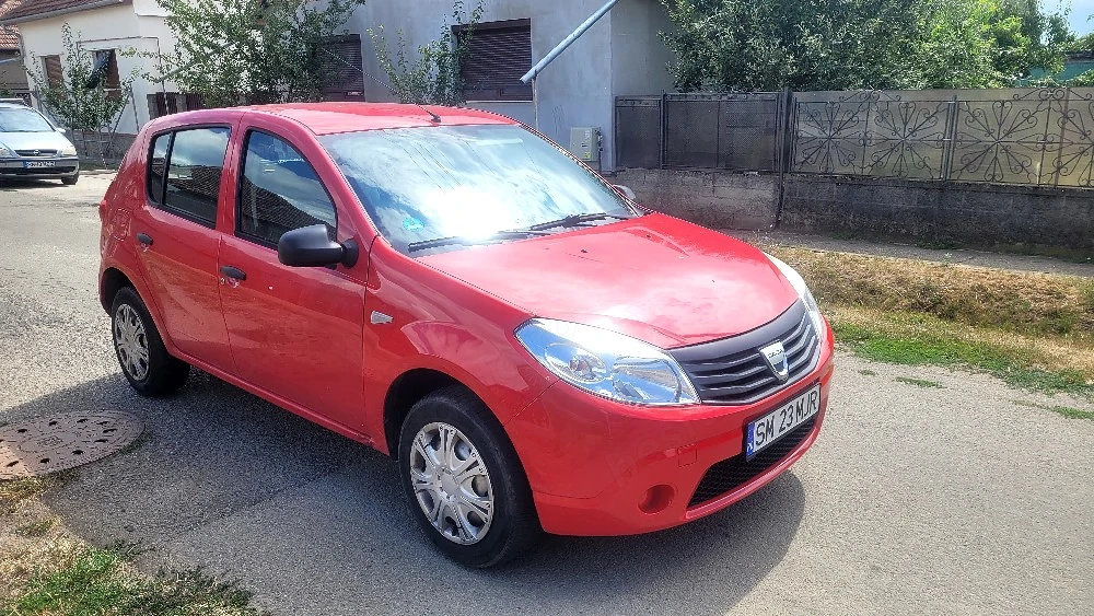 dacia sandero 
