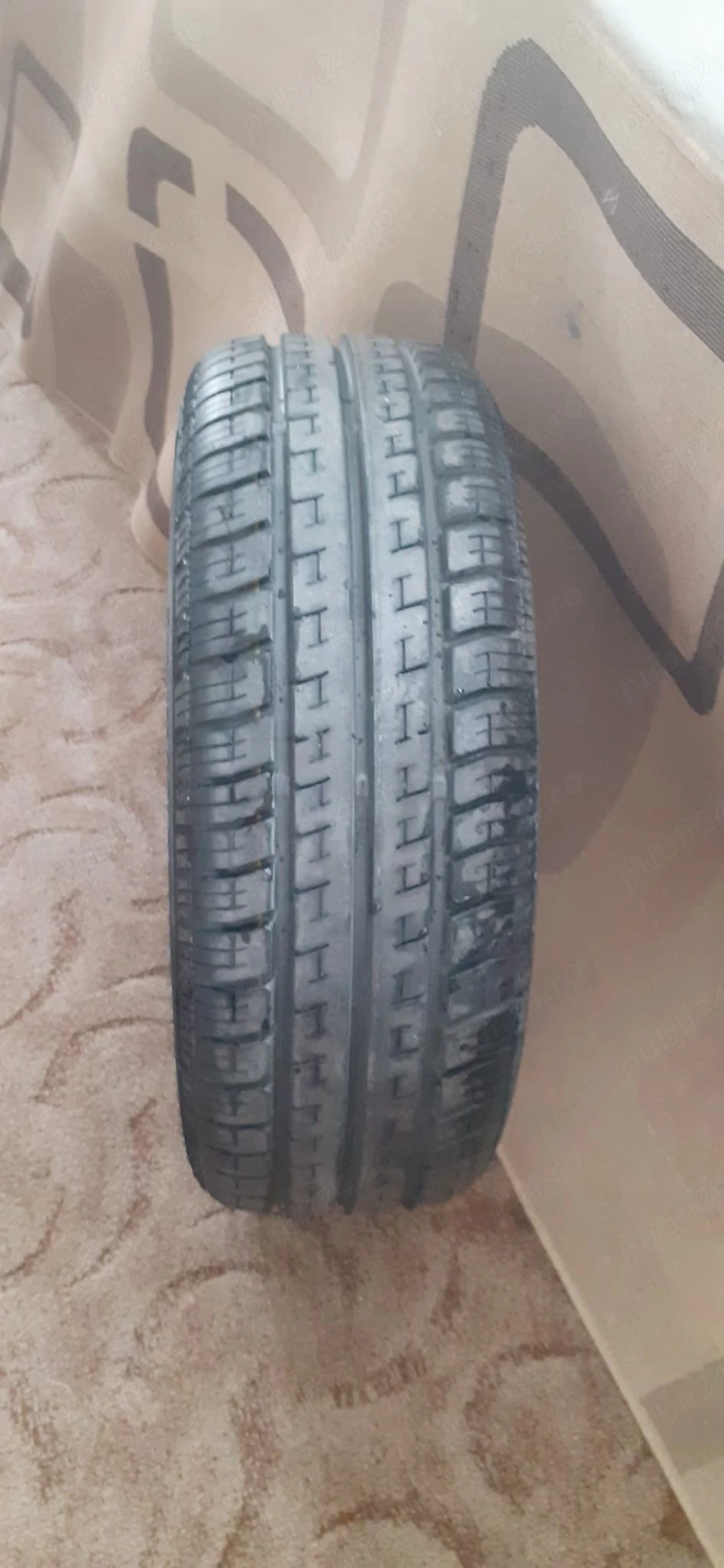 Vand roata rezervă Ford