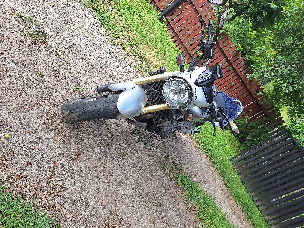 Honda hornet pc34 