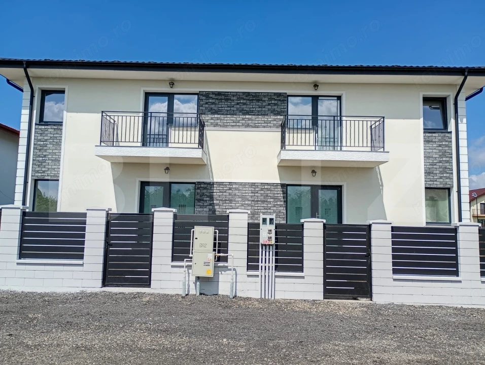 Duplex de vanzare, 105 mp, zona Tudor Neculai