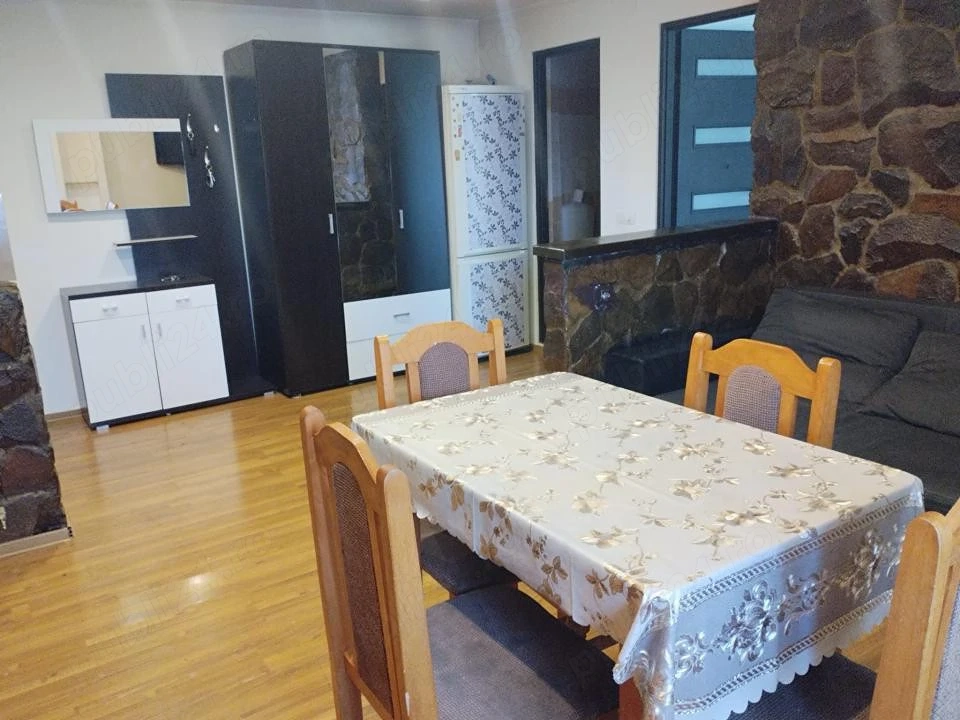 Inchiriez apartamnet 