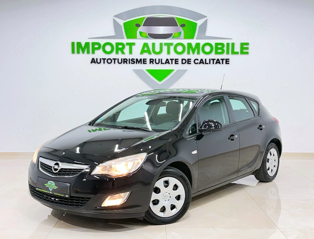 Opel Astra 1.6     