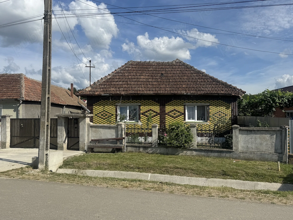 Vând casă în Alparea 