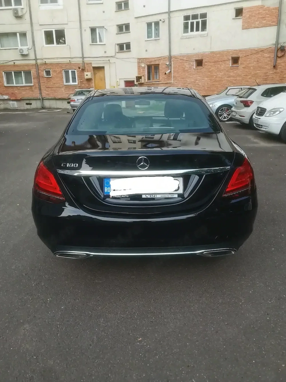 Vind mercedes C180, benzina 