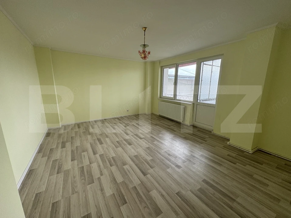 Apartament 2 camere 70 mp utili,  boxa 8mp, Gojdu-Deva, zona Premium