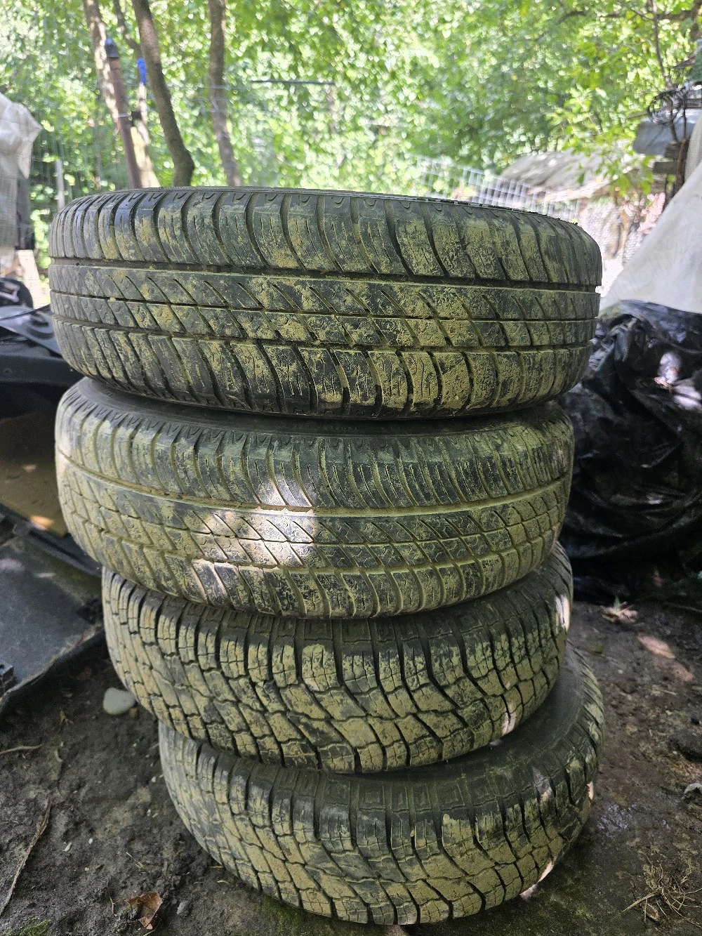 jante + anvelope 165/65r14