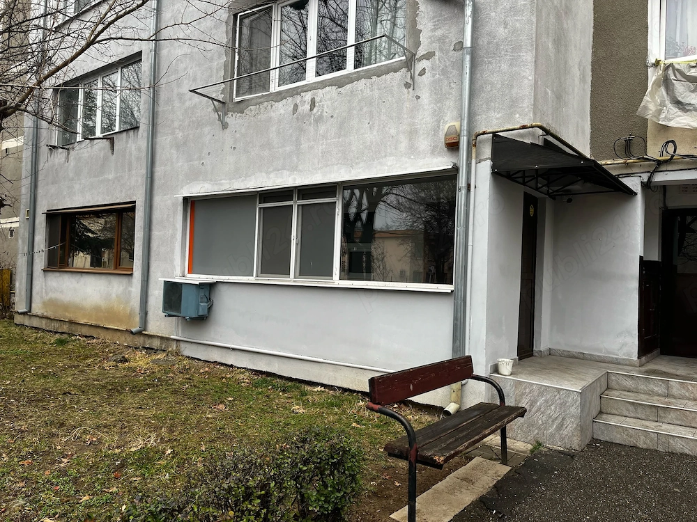 Salon inchirieza camere  pentru post coafor,, manichiura ,masaj, cosmetica 