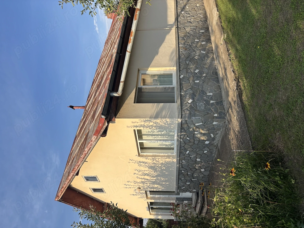 Casă cu teren 2.700 mp în Câmpina (Voila)   liniște, natură și priveliște deosebită | 155.000   nego