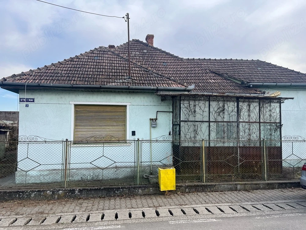 Casă de vânzare în Iernut