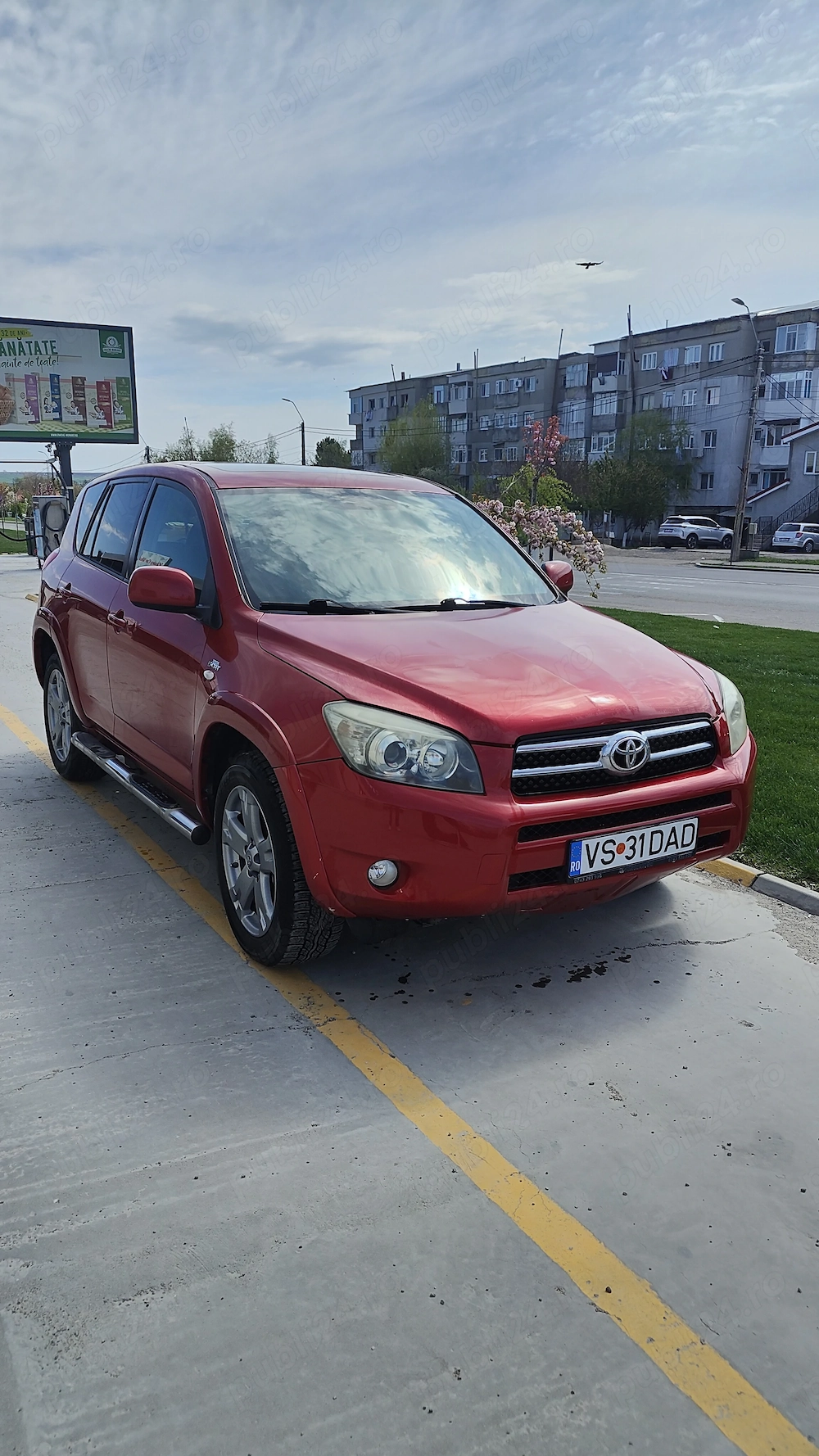 Toyota RAV4 2006 | 2.2 Diesel | 4x4 | Dotări de Top (Piele, Trapă, Navigație)