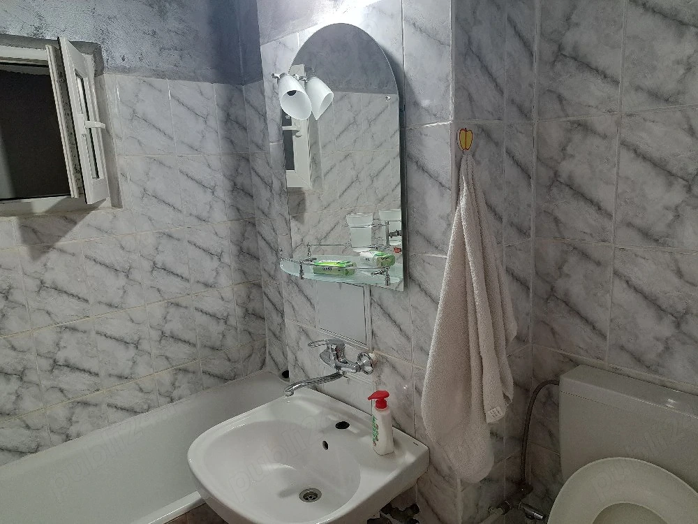 Apartament cu 2 camere decomandate situat în Brazda lui Novac Et 2 "Craiova "