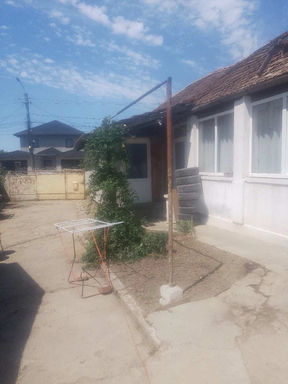 casă de vânzare 
