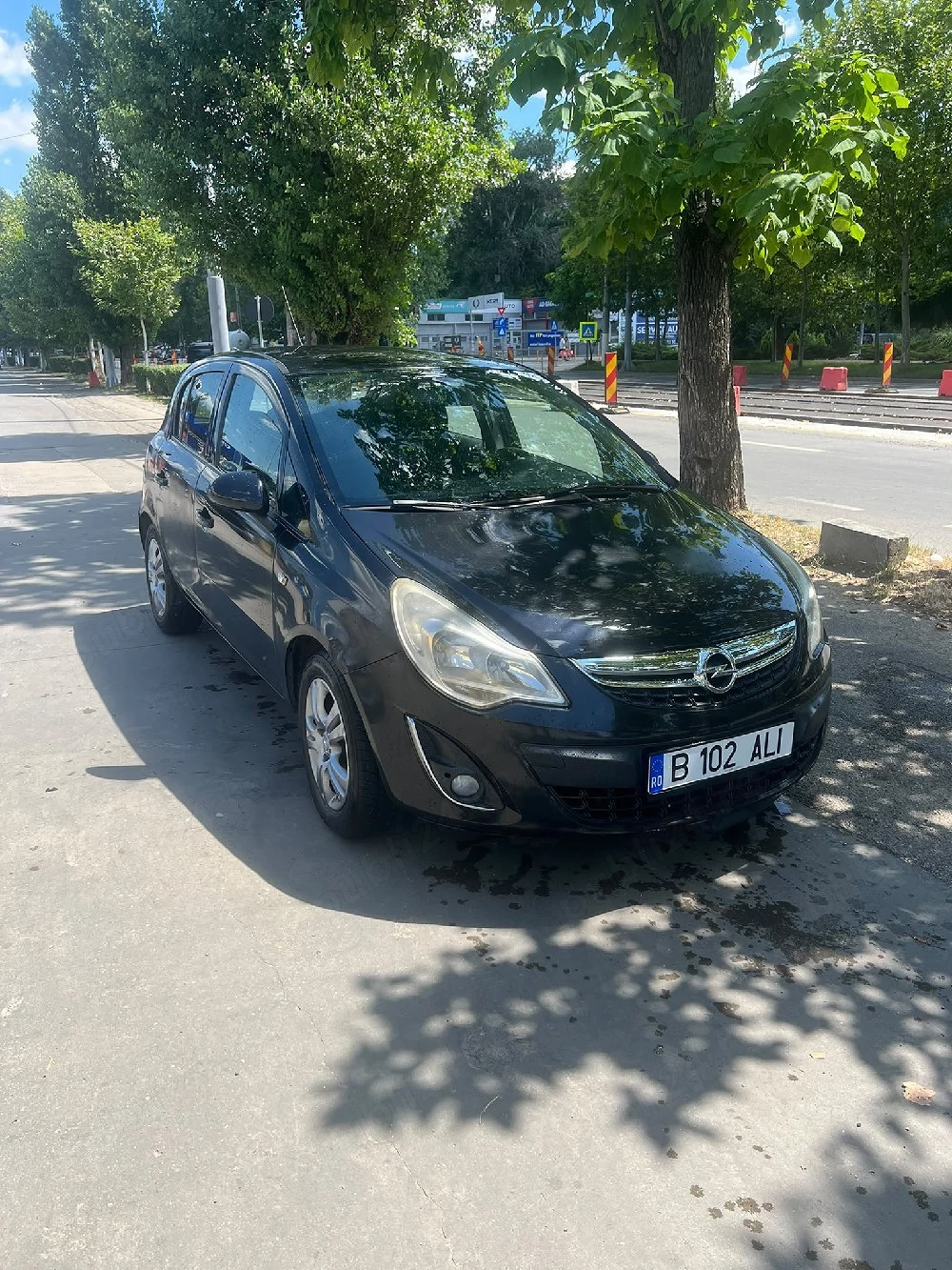 Opel Corsa 1.2 benzina + GPL