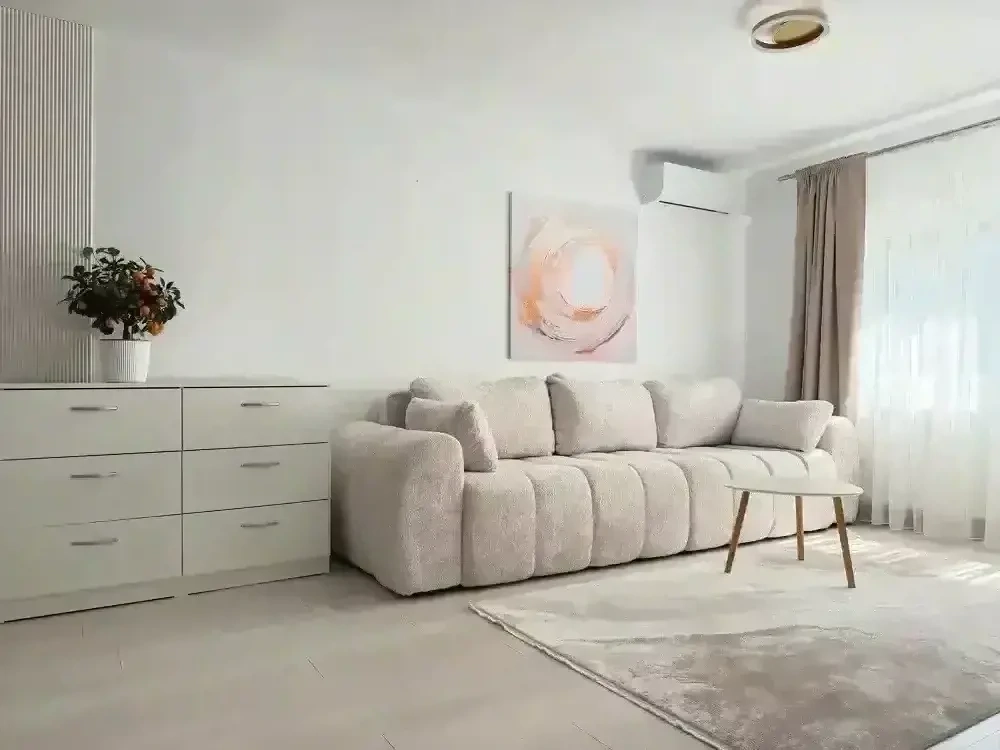 Apartament cu 3 camere, 2 băi, Mobilat si Utilat, Parter    Dorobanți, Deva