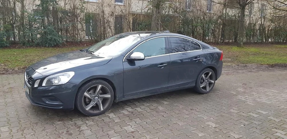 Volvo S60 
