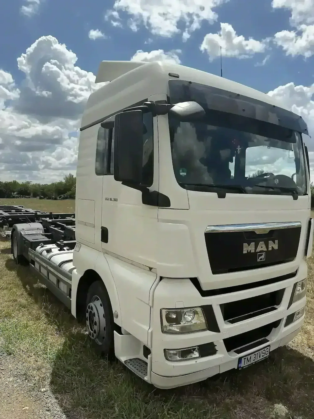 Vand camion BDF apicol frigorific containere BDF CU LIFT