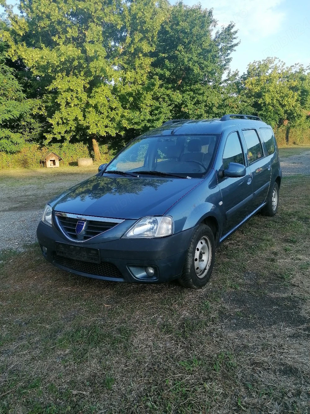 DACIA Logan