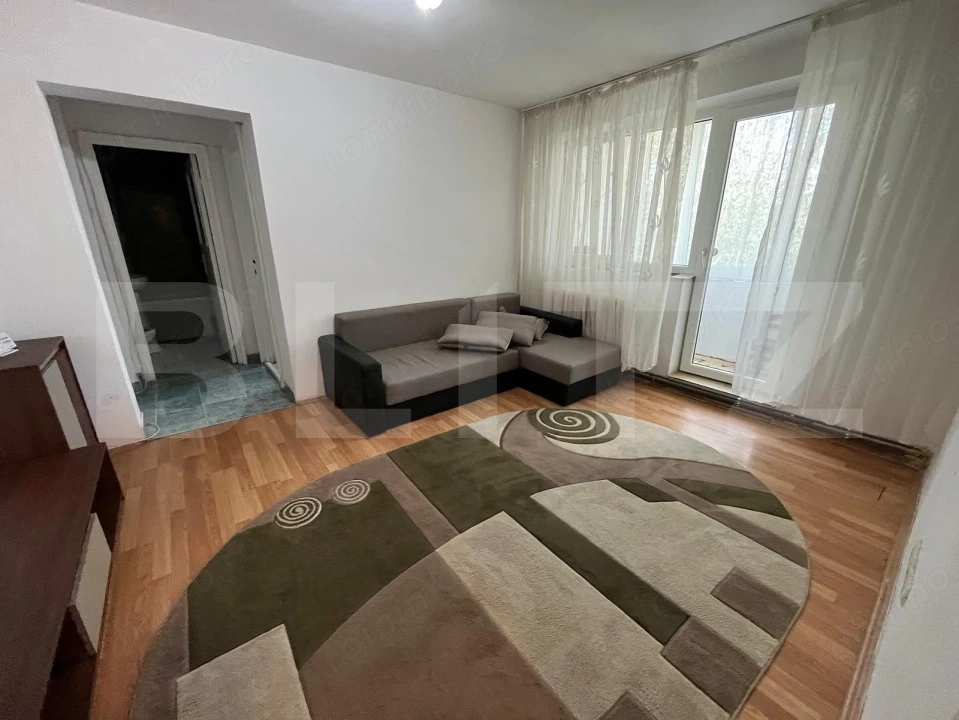 Apartament de vanzare 2 camere, 45 mp, mobilat si utilat,  Bd. Decebal