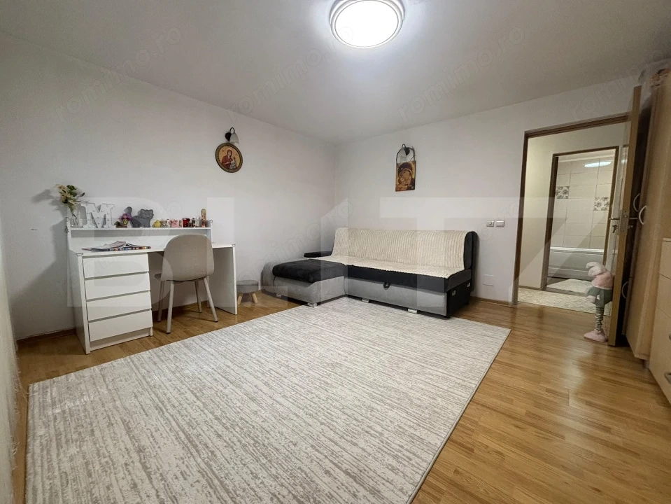 Apartament 2 camere, 51 mp, parter, zona Micro 5