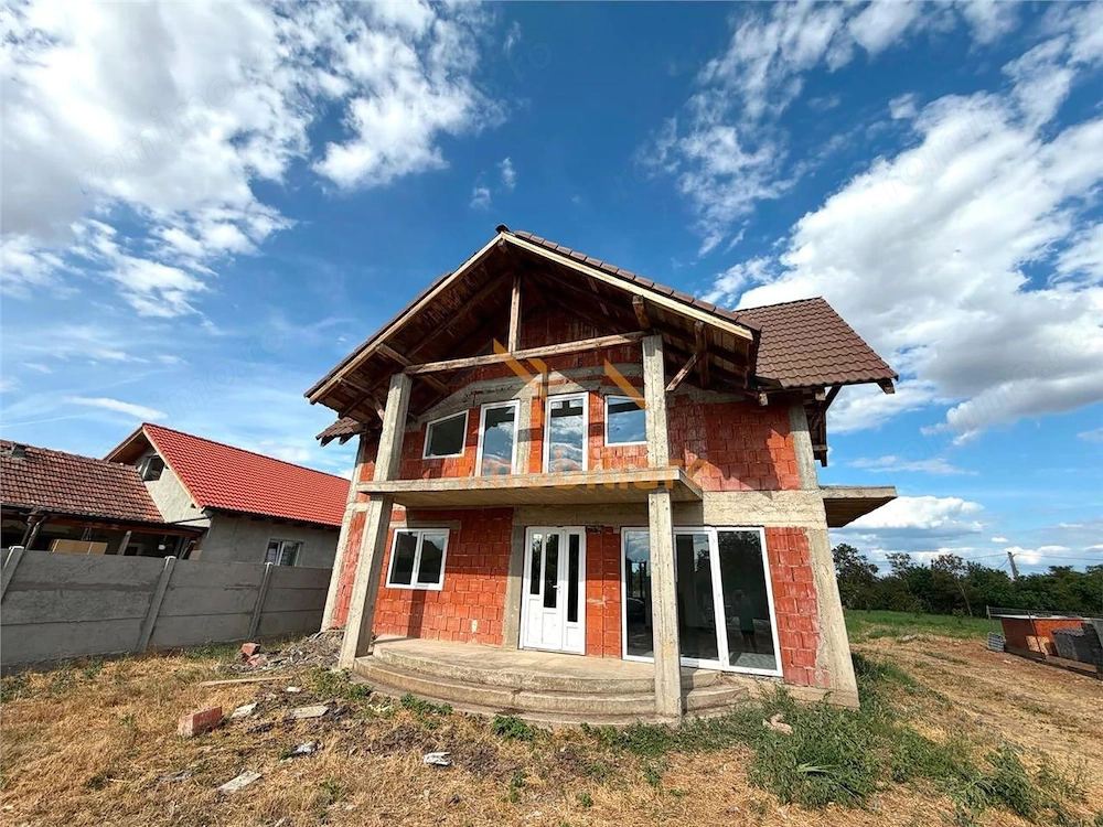 CASA CU ETAJ | TEREN 1439 MP | ZONA INAND | BIHOR