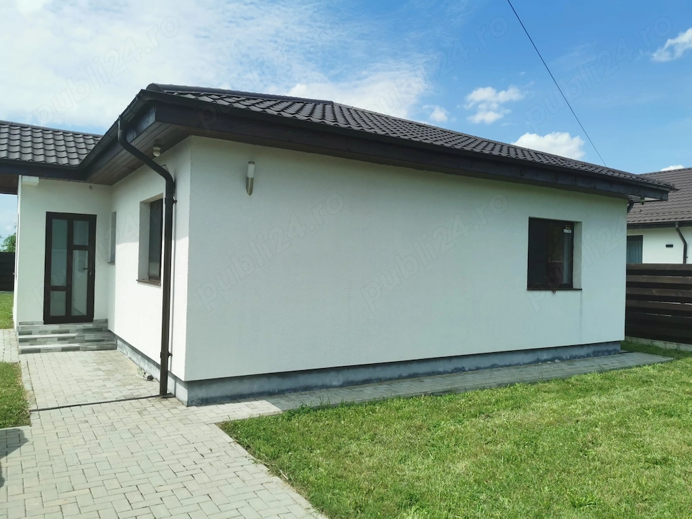 Vanzare casa Darza