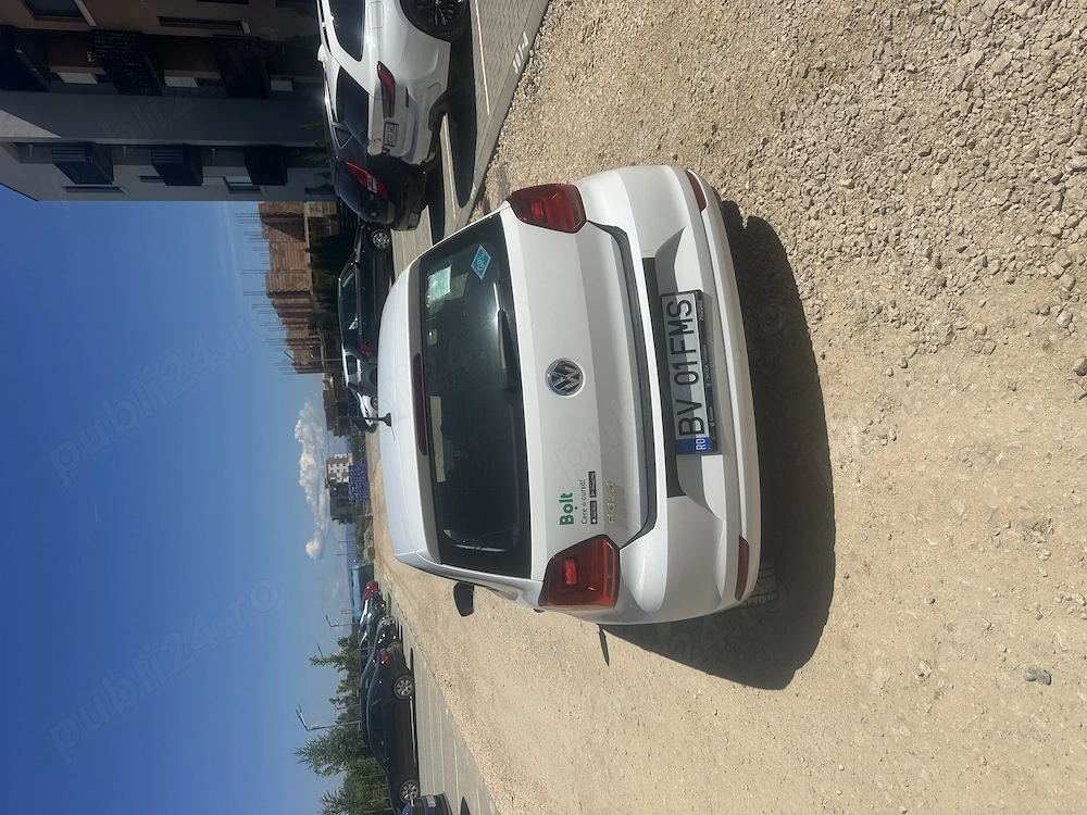 VW Polo 2017 benzină+GPL cu colant bolt activ . 