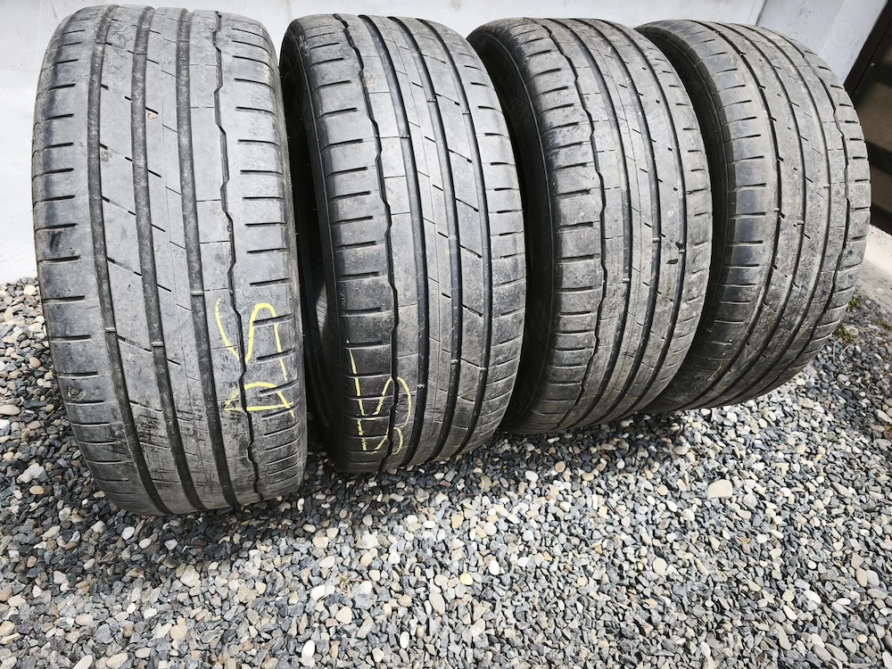 Anvelope Hankook 235 45 R19 XL Vara, Dot 2023