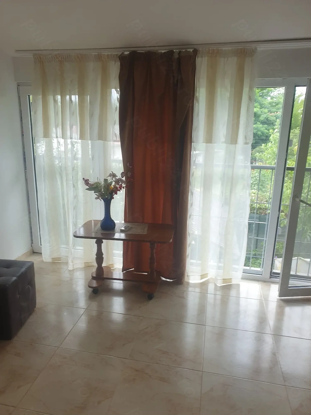 Camere de la 100 la 300 lei în Eforie Sud