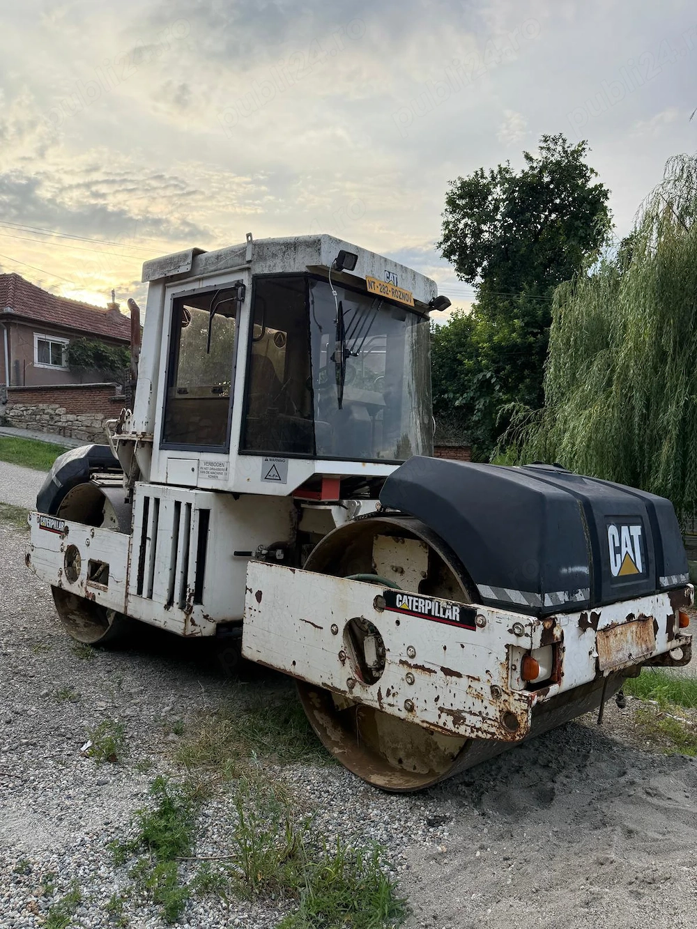 Compactor Carerpillar CAT CB-534C, stare buna de funcționare 